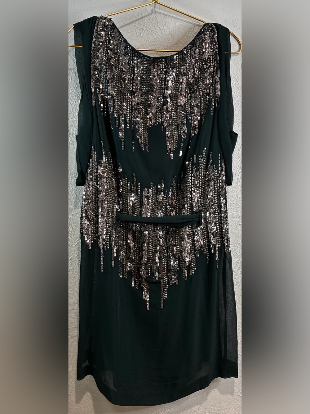 Women’s French Connection Green Sequin Dress - size 8 - Picture 2 of 16